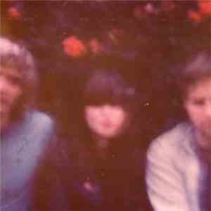 Tweens  - Live At Mohawk