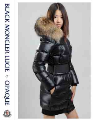Opaque - Black Moncler Lucie