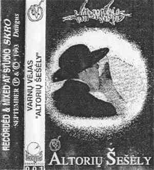 Varnų Vėjas - Altorių Šešėly