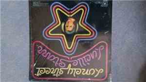 Lucille Starr - Lonely Street