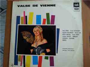 Mado Robin - Vivette Barthelemy - Huguette Boulangeot - Michel Dens - Miche ...