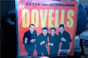The Dovells - Betty In Bermudas / Dance The Froog