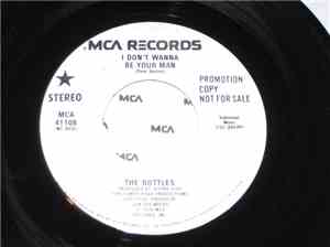 The Bottles - I Don't Wanna Be Your Man