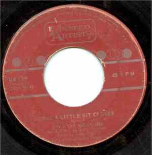 Jay & The Americans - Come A Little Bit Closer
