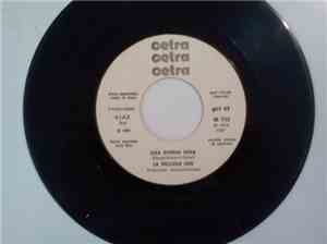 Le Piccole Ore / Pop Welcome - Una Storia Vera / Call Me In America