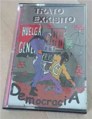 Trato Exkisito - Democracia