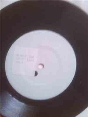 MC 900 Ft Jesus - The City Sleeps