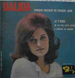 Dalida - Chaque Instant De Chaque Jour