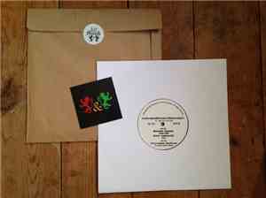 Archiver Meets Mike Brooks & Wallace Adalphus Featuring Matteo Boyero - Pus ...