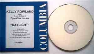 Kelly Rowland Feat Travis McCoy of Gym Class Heroes - Daylight