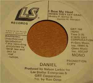 Daniel - I Bow My Head (When They Say Grace)