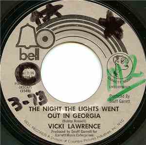 Vicki Lawrence - The Night The Lights Went Out In Georgia
