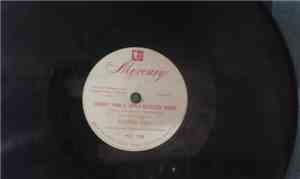 Georgia Gibbs - Cherry Pink And Apple Blossom White