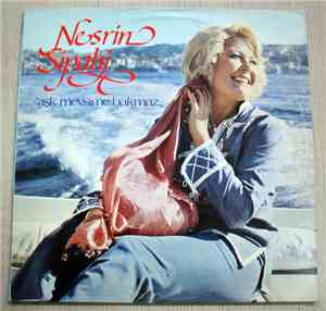 Nesrin Sipahi - Aşk Mevsime Bakmaz