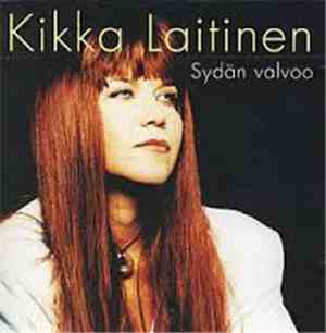 Kikka Laitinen - Sydän valvoo