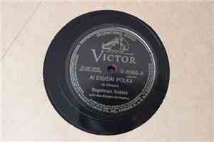 The Bagelman Sisters With The Abe Ellstein Orchestra - Sug Es Mir Nochamul  ...
