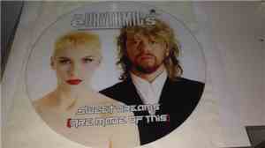 Eurythmics - Sweet Dreams