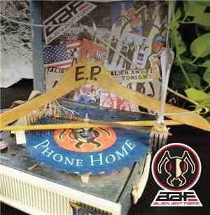 Alien Ant Farm - E.P. Phone Home