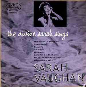 Sarah Vaughan - The Divine Sarah Sings