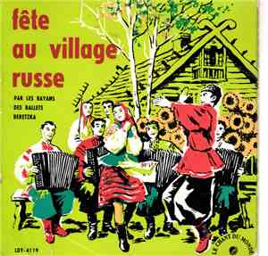Les Bayans des ballets Beretzka - Fête Au Village Russe