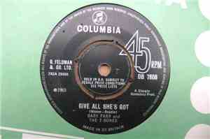 Gary Farr And The T-Bones - Give All She's Got