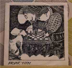 Y Brodyr - Dal I Freuddwydio