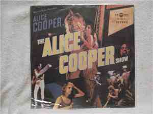 Alice Cooper - The Alice Cooper Show