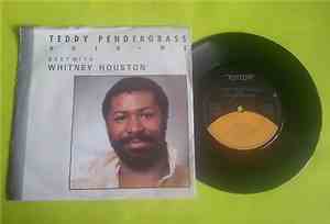 Teddy Pendergrass - Hold Me / Love