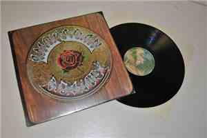 The Grateful Dead - American Beauty
