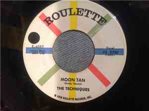 The Techniques - Moon Tan / The Wisest Man You Know