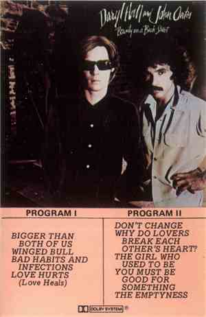Daryl Hall And John Oates - Beauty On A Back Street