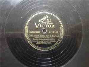 Tommy Dorsey And His Orchestra - The Skunk Song