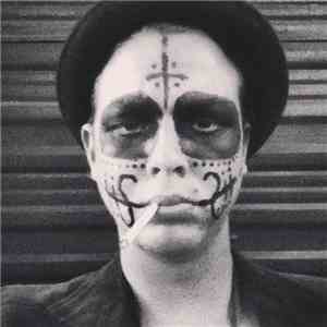 Dan Howls - Howler