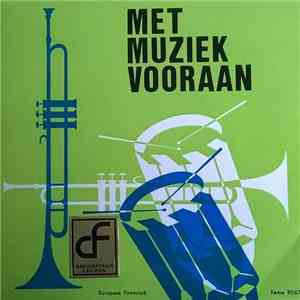 Gaston Nuyts - Met Muziek Vooraan