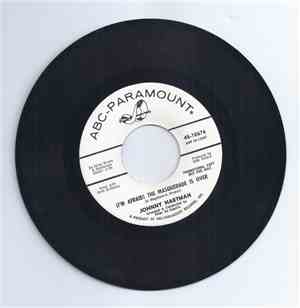 Johnny Hartman - I'am Araid The Masquerade Is Over / I Can't Help It