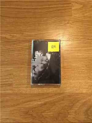 VRITRA - Yellowing