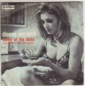 Dionne Warwick - I Say A Little Prayer / (Theme From) Valley Of The Dolls