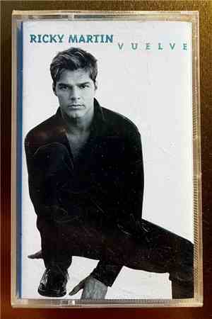 Ricky Martin - Vuelve