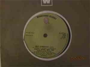 Earth, Wind & Fire - Help Somebody