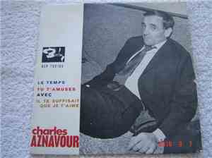 Charles Aznavour - Le Temps