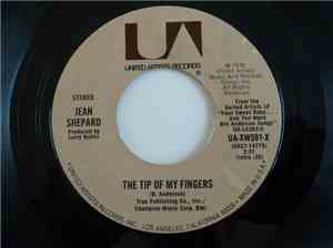 Jean Shepard - The Tip Of My Fingers / Bright Lights And Country Music
