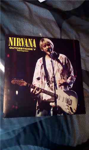 Nirvana - Outcesticide V • Disintegration