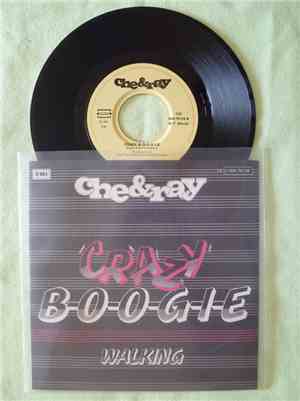 Che & Ray - Crazy B-O-O-G-I-E/Walking