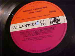 Aretha Franklin - Live At Fillmore West