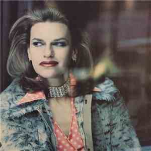 Sandra Bernhard - Everybody's Young