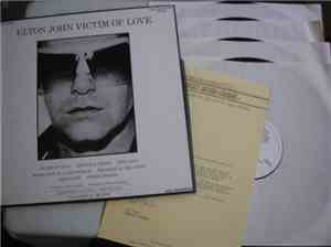 Elton John - Victim Of Love