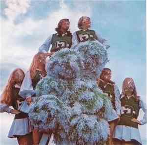 Sleigh Bells - Treats