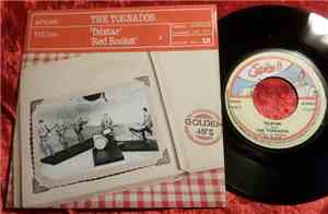 The Tornados - Telstar / Red Rocket