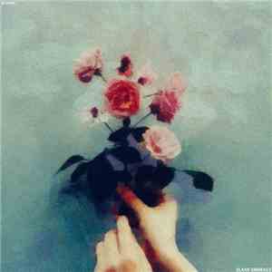 Blank Embrace - Aroma